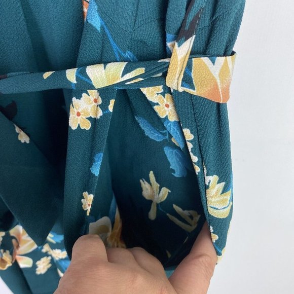 BNWT City Chic Size XL 22 Green Floral Bodysuit Pockets - Picture 6 of 13